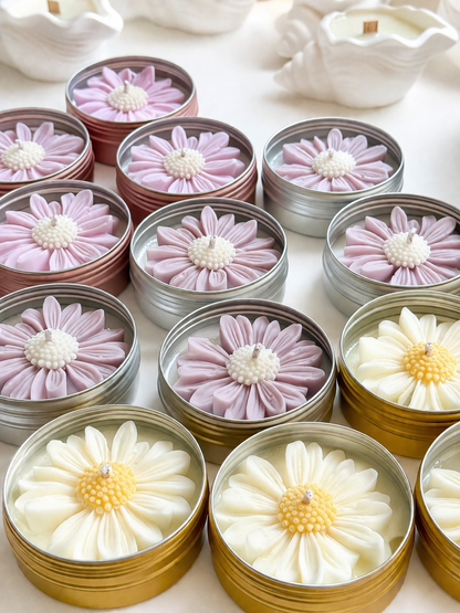 Daisy candle golden tin